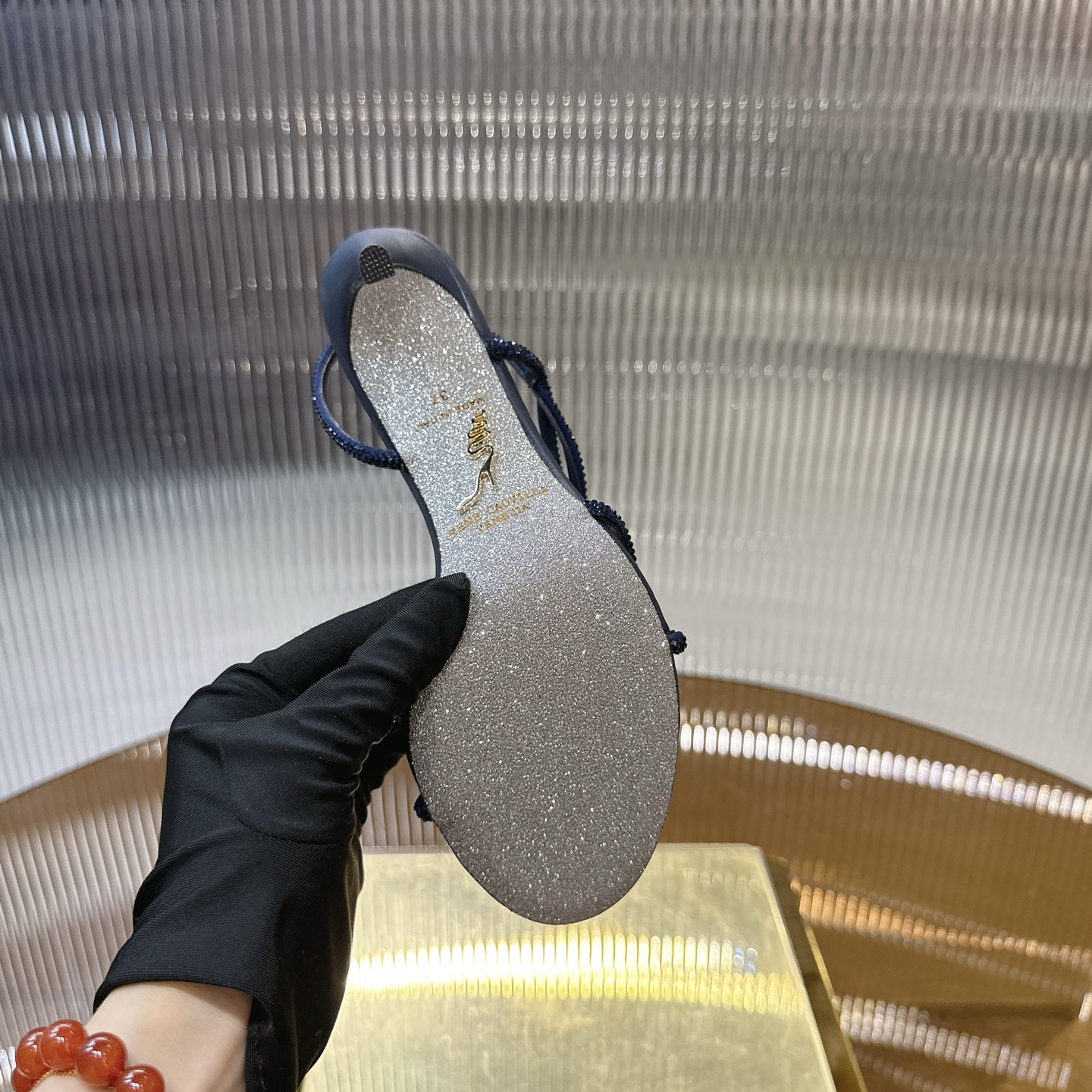 Luxurious Crystal Heeled Pumps by CATERINA – Elegant and Stunning Design - 图片 9