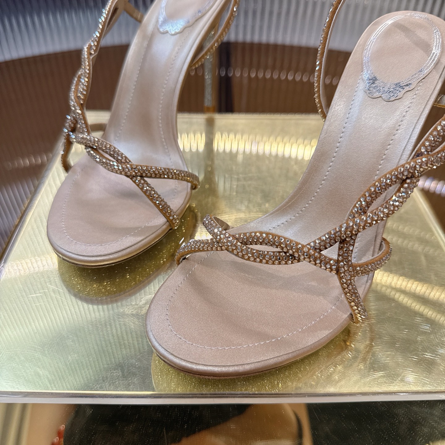 Fashionable High Heels with Sparkling Water Drills for Elegance and Glamour - 图片 8