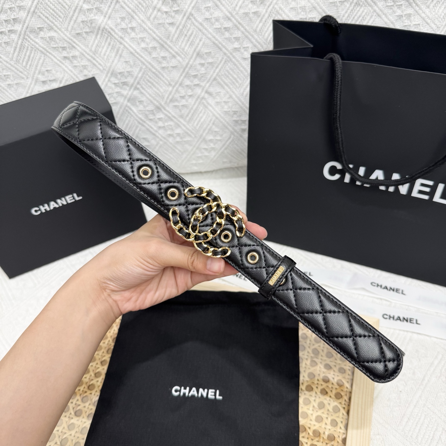 上質でスタイリッシュなベルトを厳選