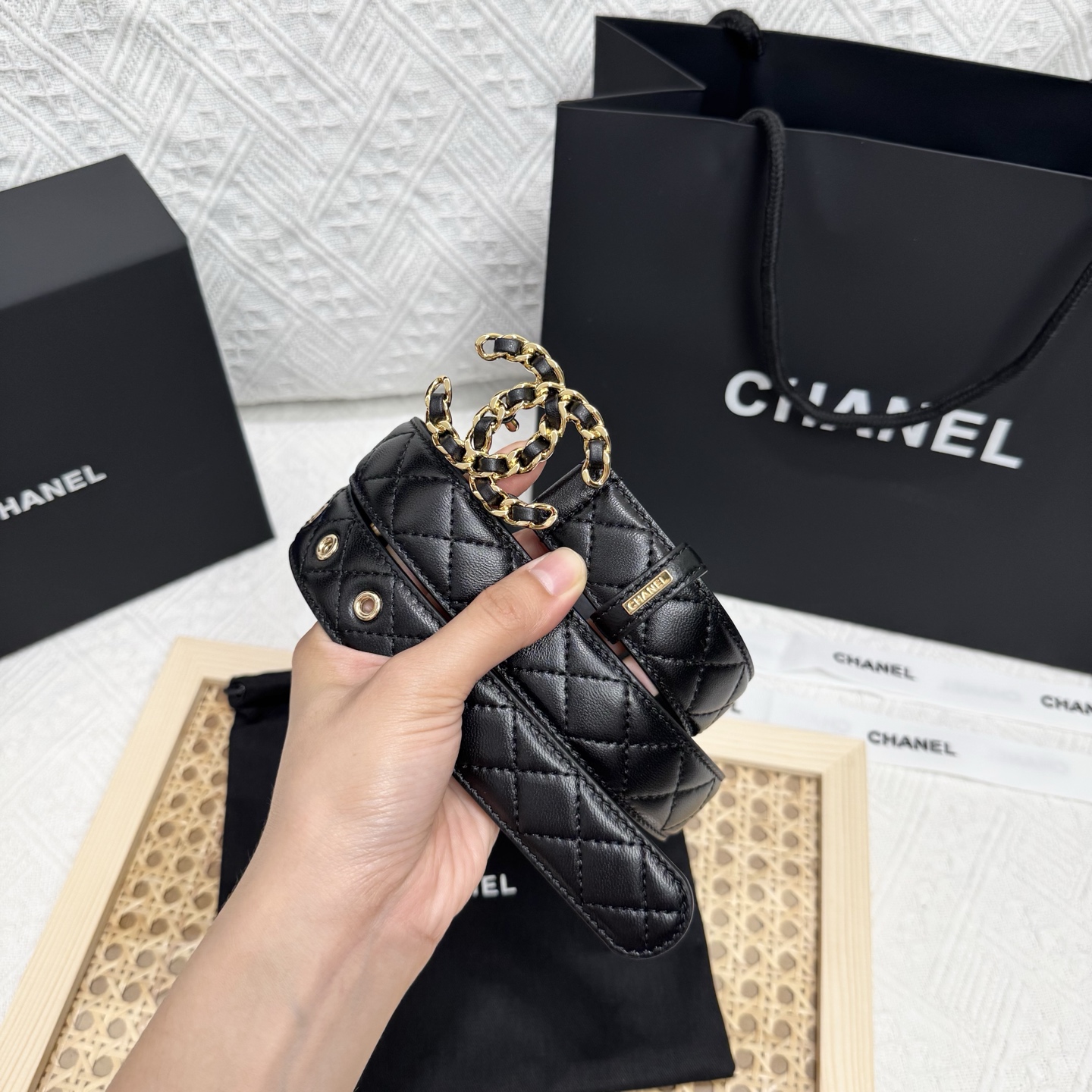 上質でスタイリッシュなベルトを厳選