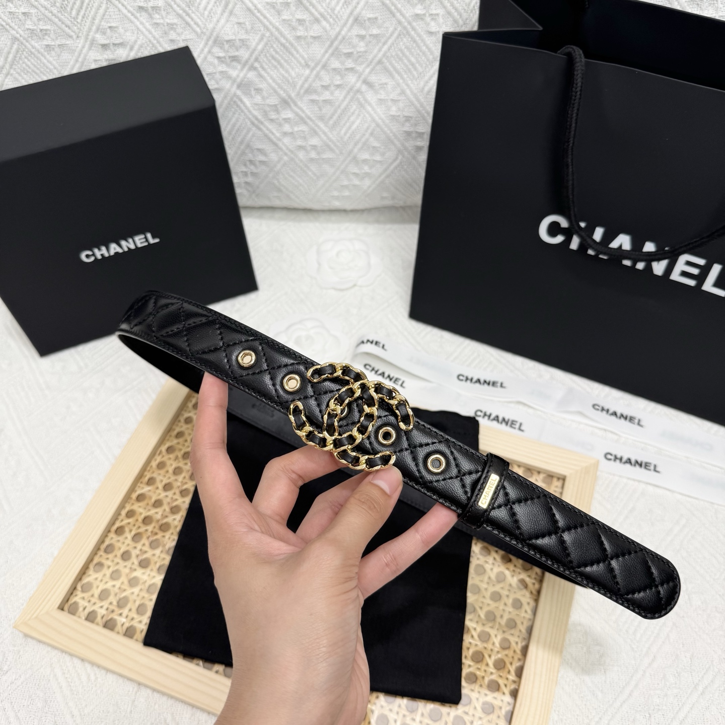 上質でスタイリッシュなベルトを厳選