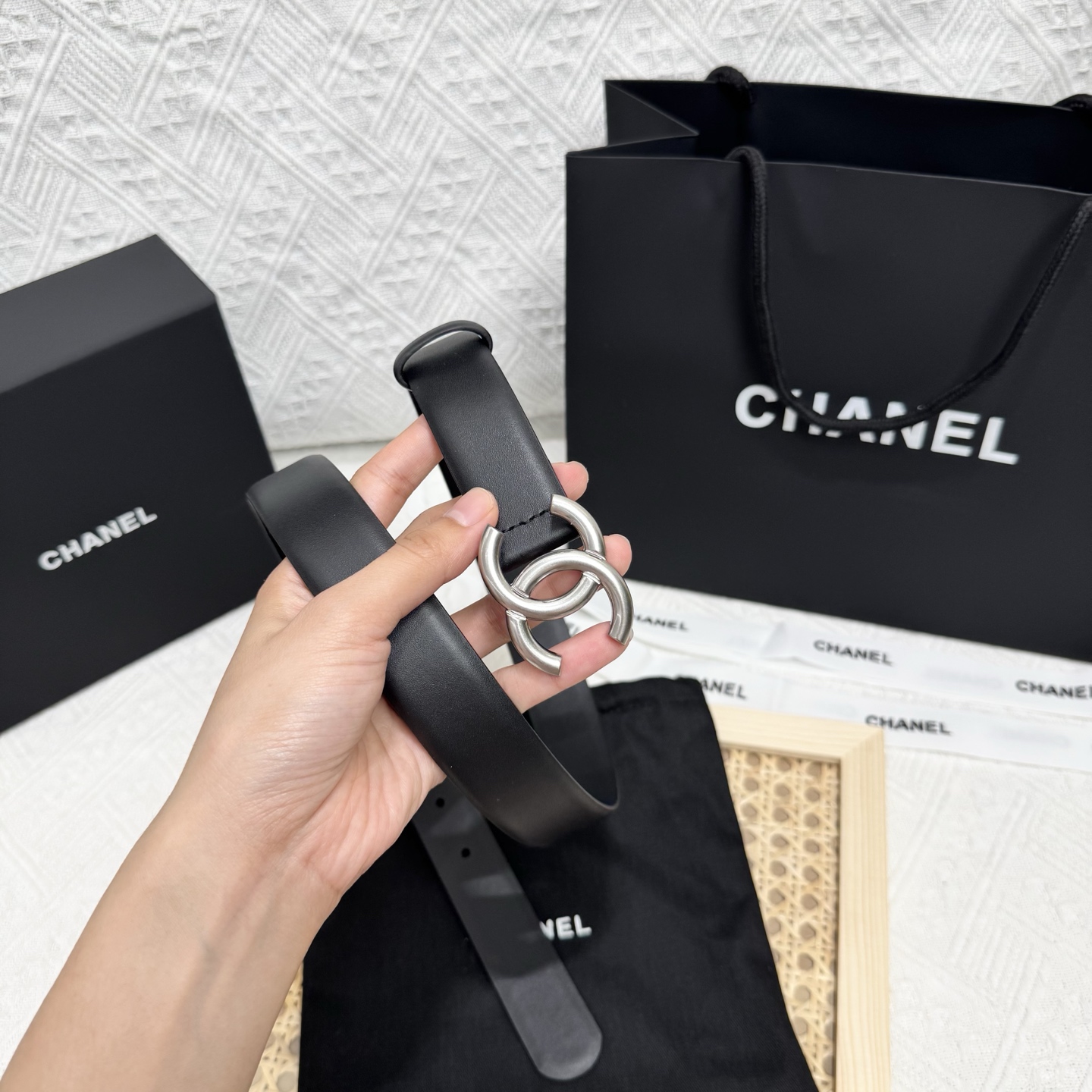 上質でスタイリッシュなベルトを厳選