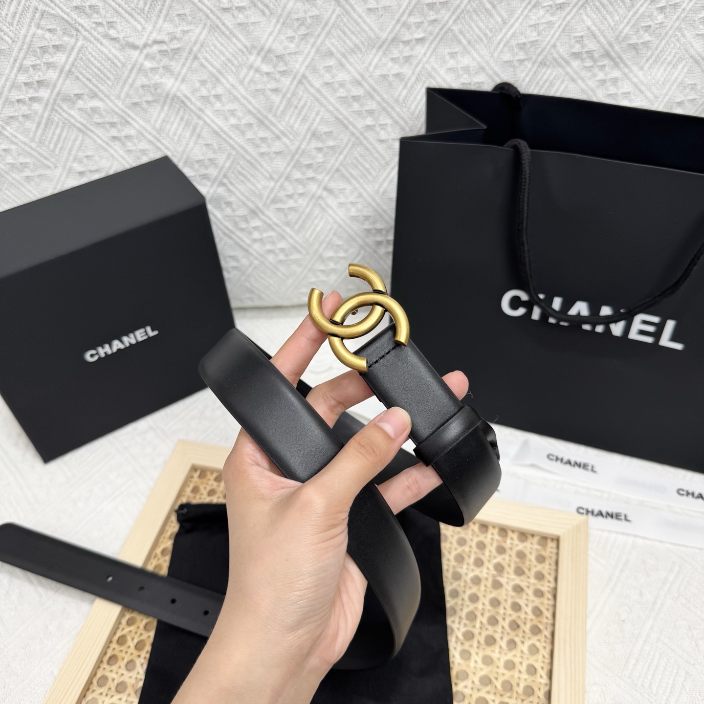 上質でスタイリッシュなベルトを厳選