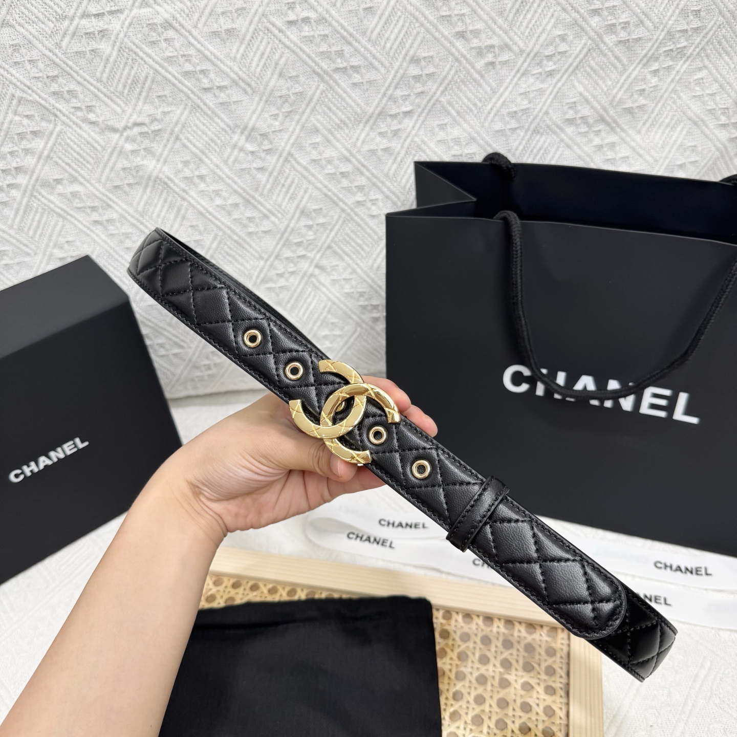 上質でスタイリッシュなベルトを厳選