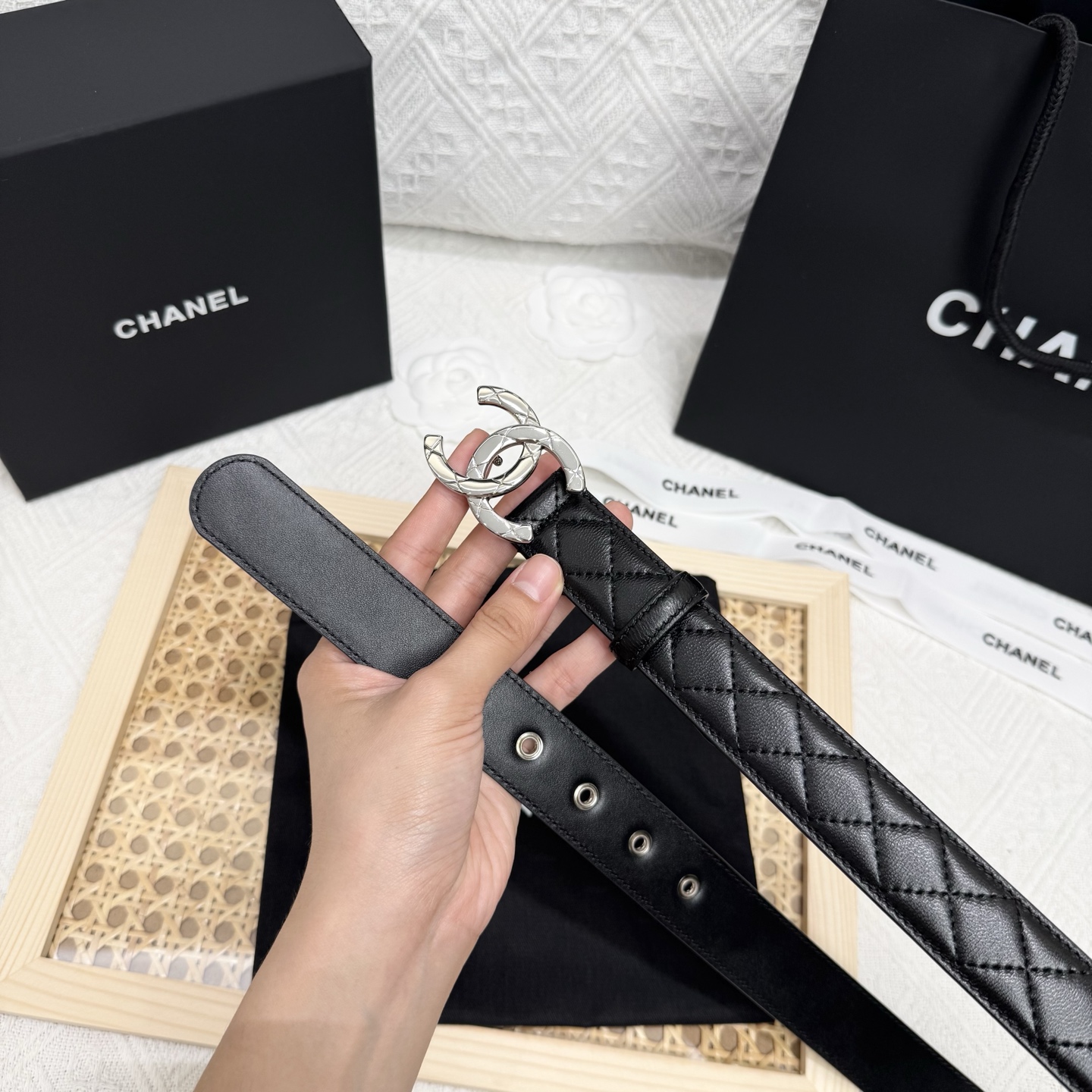 上質でスタイリッシュなベルトを厳選