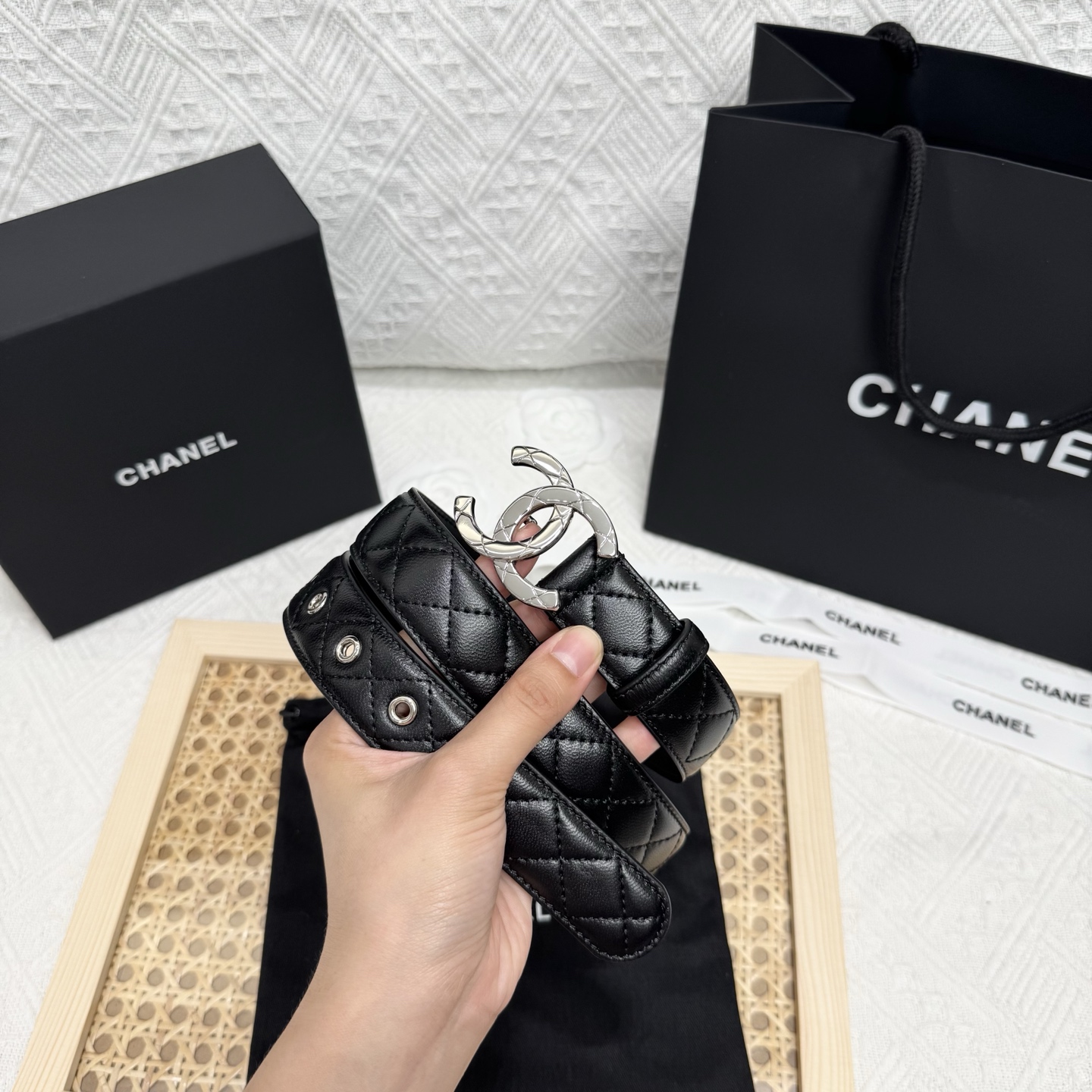 上質でスタイリッシュなベルトを厳選