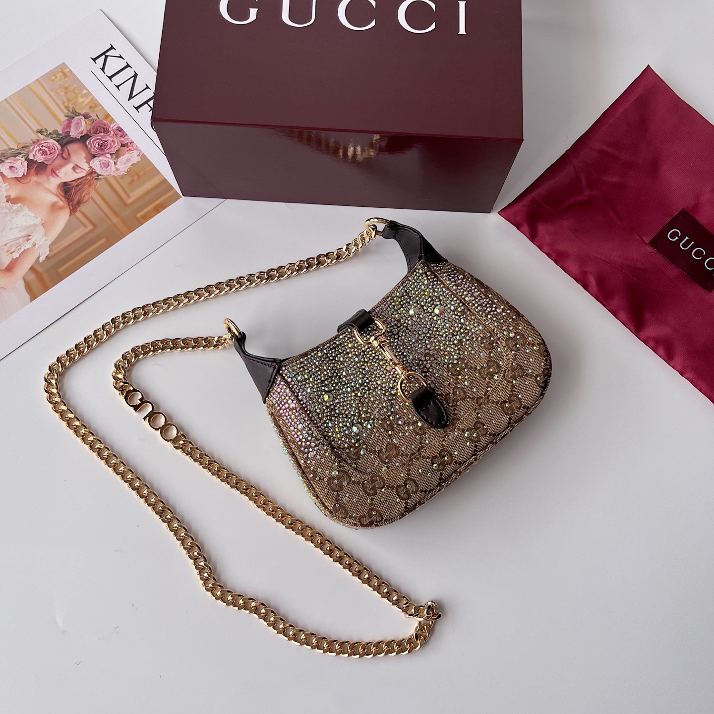 GJackie Notte迷你肩背包 - ブランドの自信を表現する新しい手袋