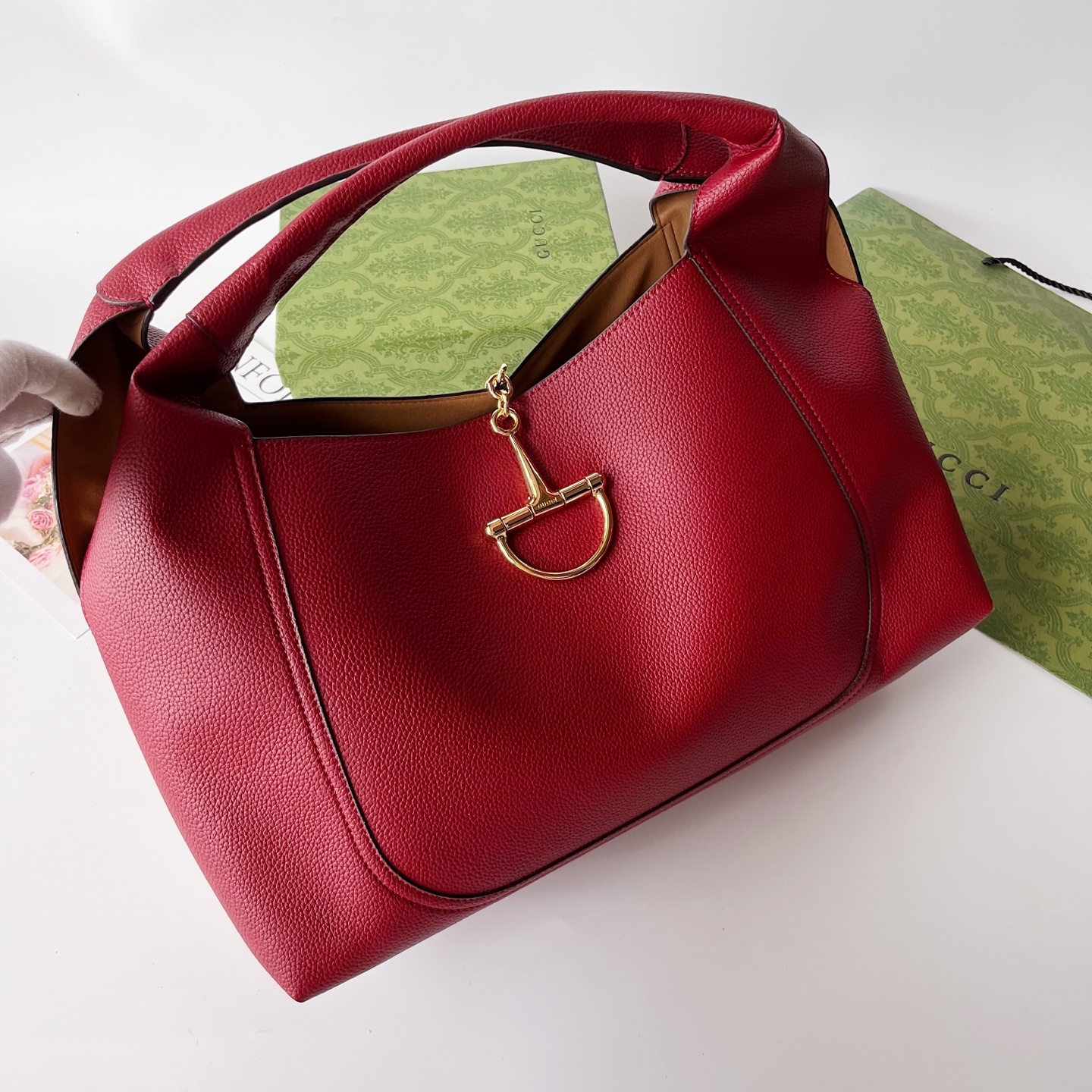 ❤️❤️❤️【G】 Gucci softbit 肩背包,新款Gucci Softbit系列肩背包匠心融