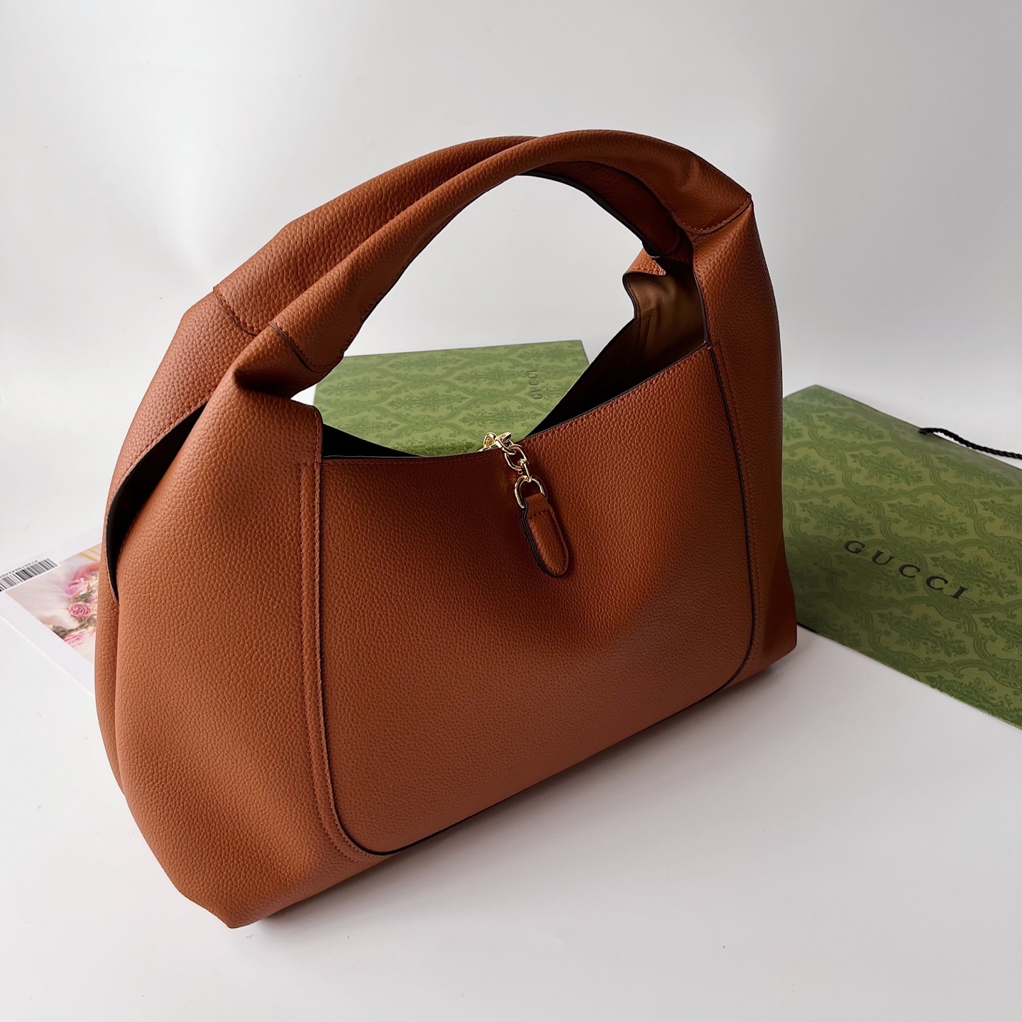 ❤️❤️❤️【G】 Gucci softbit 肩背包,新款Gucci Softbit系列肩背包匠心融