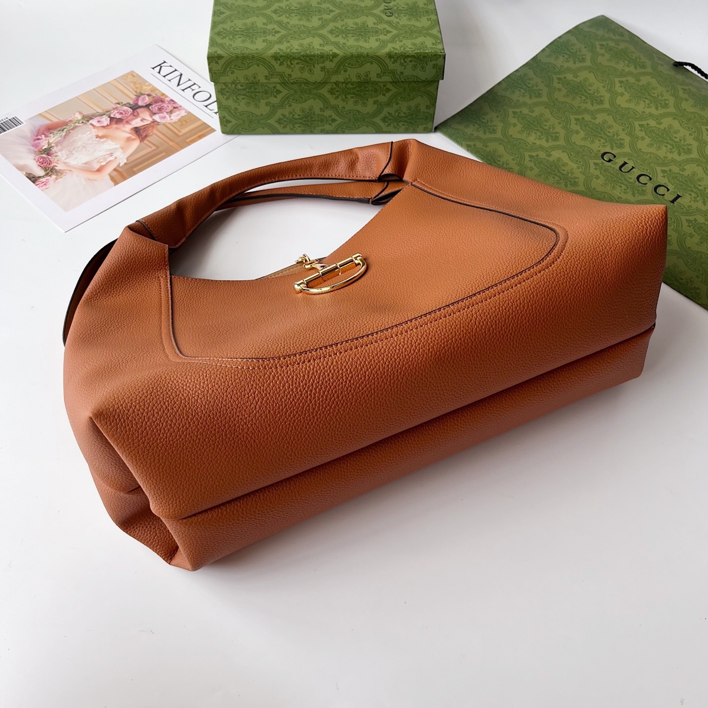 ❤️❤️❤️【G】 Gucci softbit 肩背包,新款Gucci Softbit系列肩背包匠心融