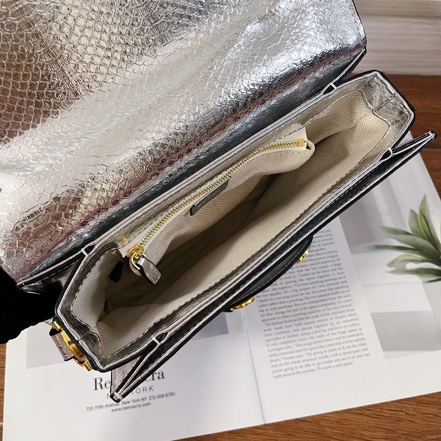 GUCCI古驰 经典马鞍包 鮮やかなデザインと復古要素