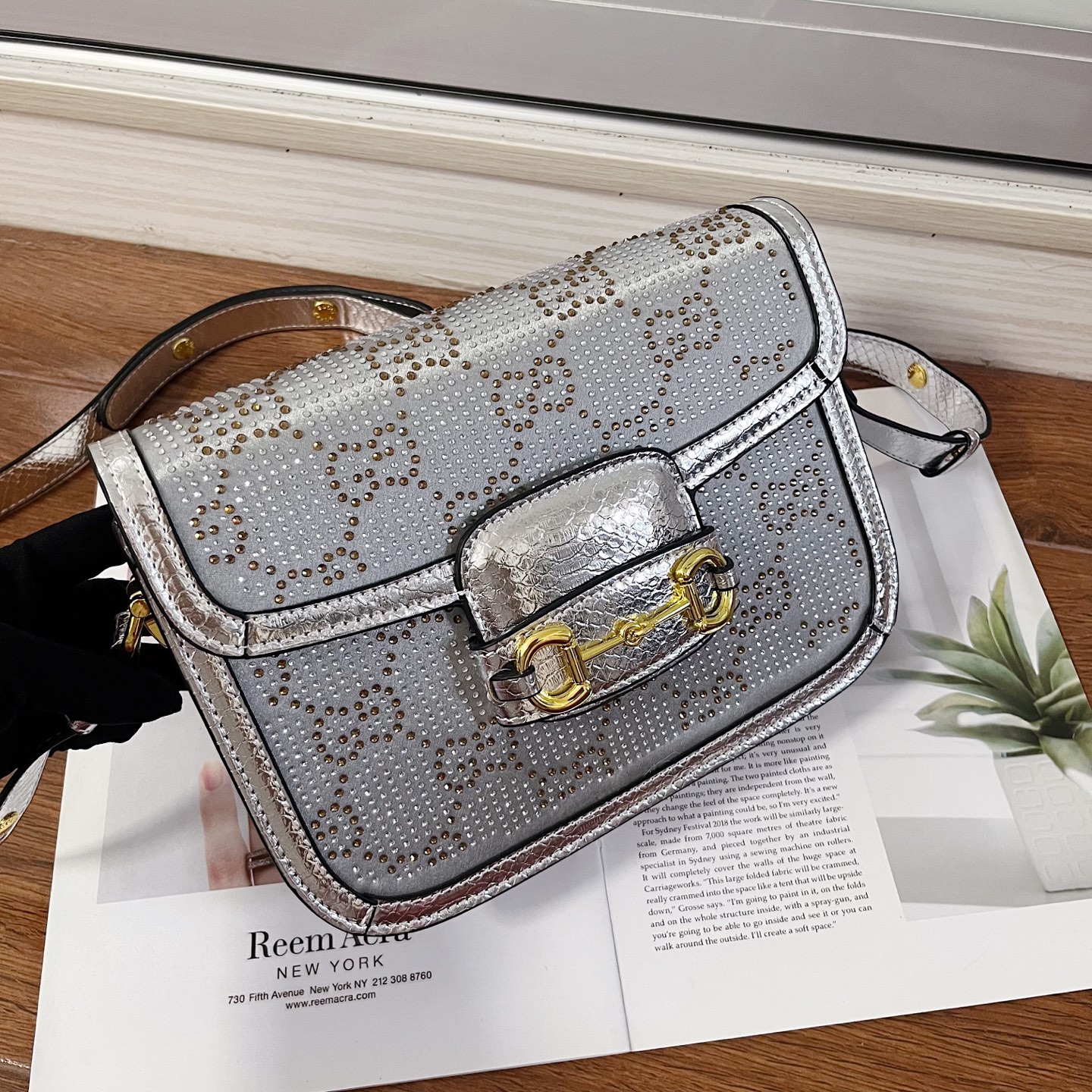 GUCCI古驰 经典马鞍包 鮮やかなデザインと復古要素