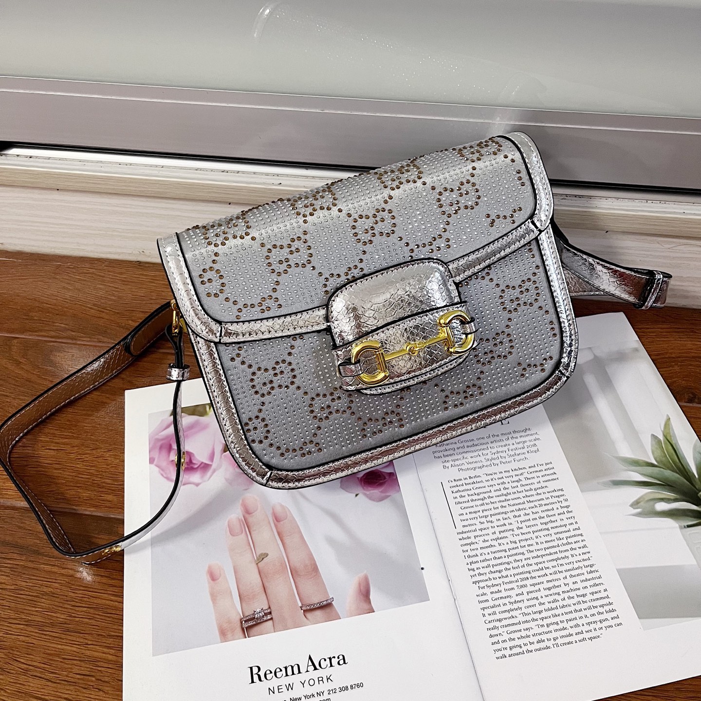 GUCCI古驰 经典马鞍包 鮮やかなデザインと復古要素