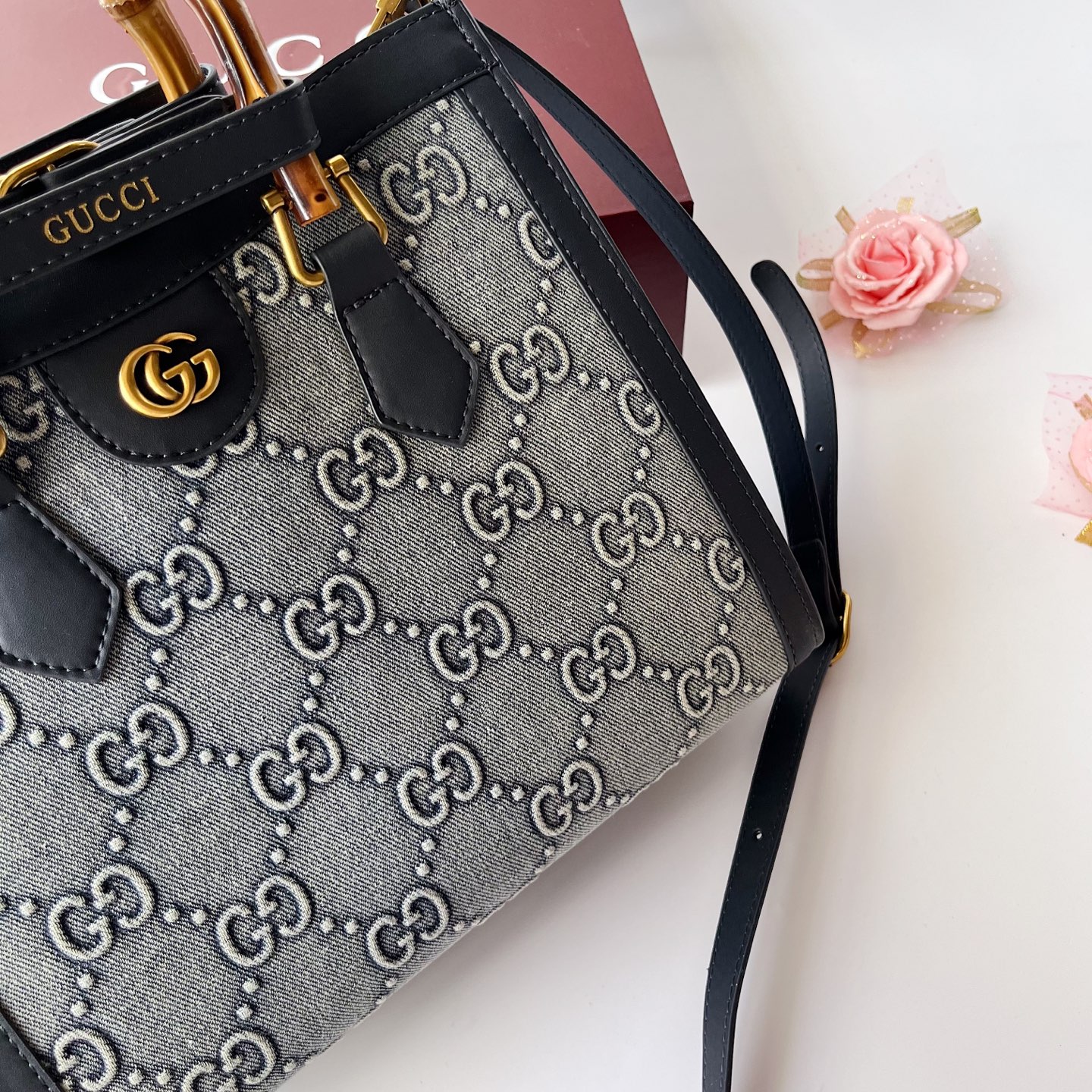 GUCCI古驰 Diana竹节系迷你托特バッグ 肩掛け調整可能