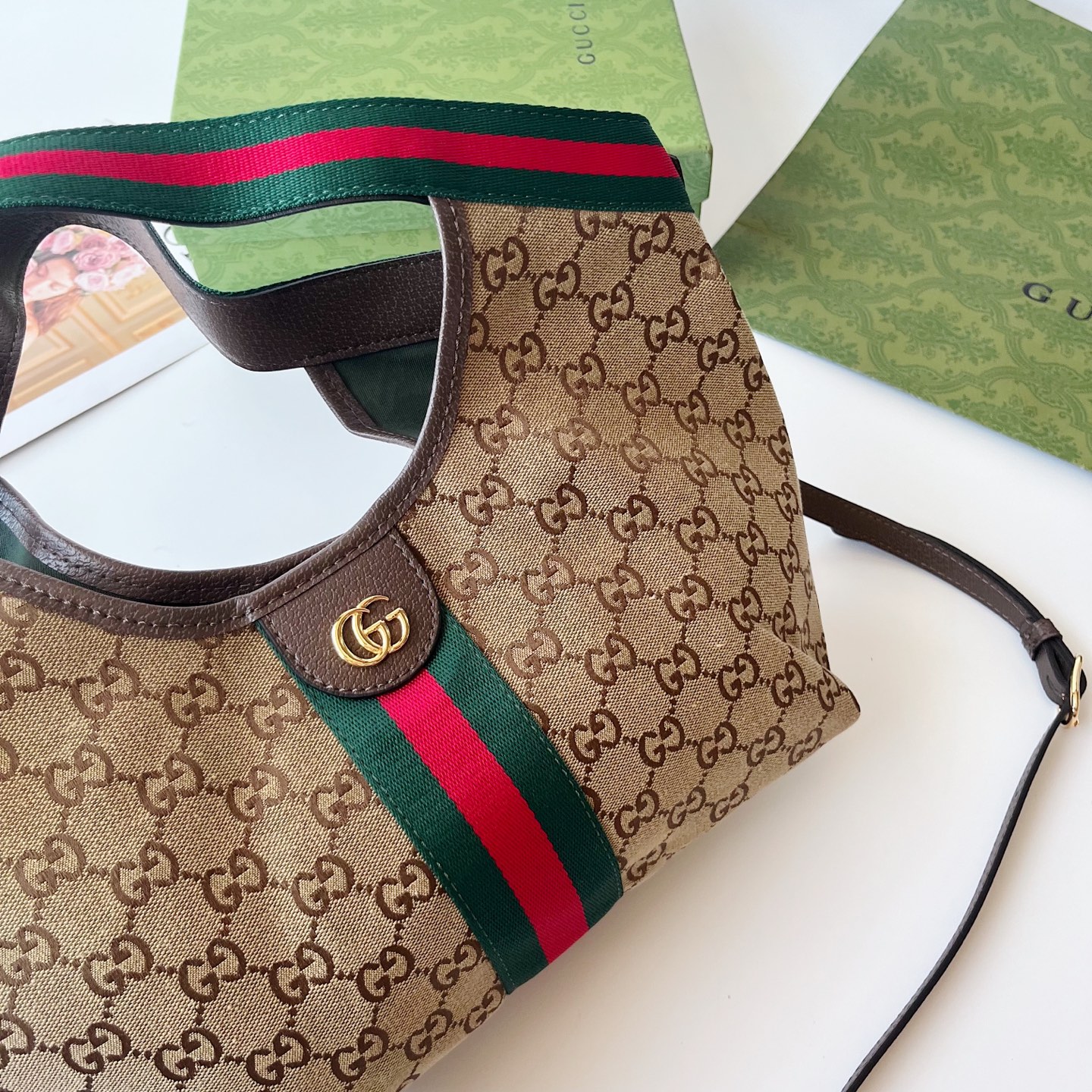 Giglio トートバッグ 小号版 - 優雅なデザインと実用性