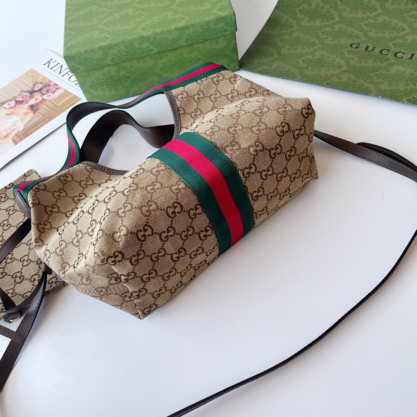 Giglio トートバッグ 小号版 - 優雅なデザインと実用性