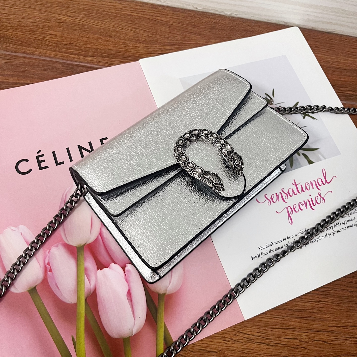 GUCCI古驰 Super Mini 酒神包 - コンパクトで多機能なデザイン