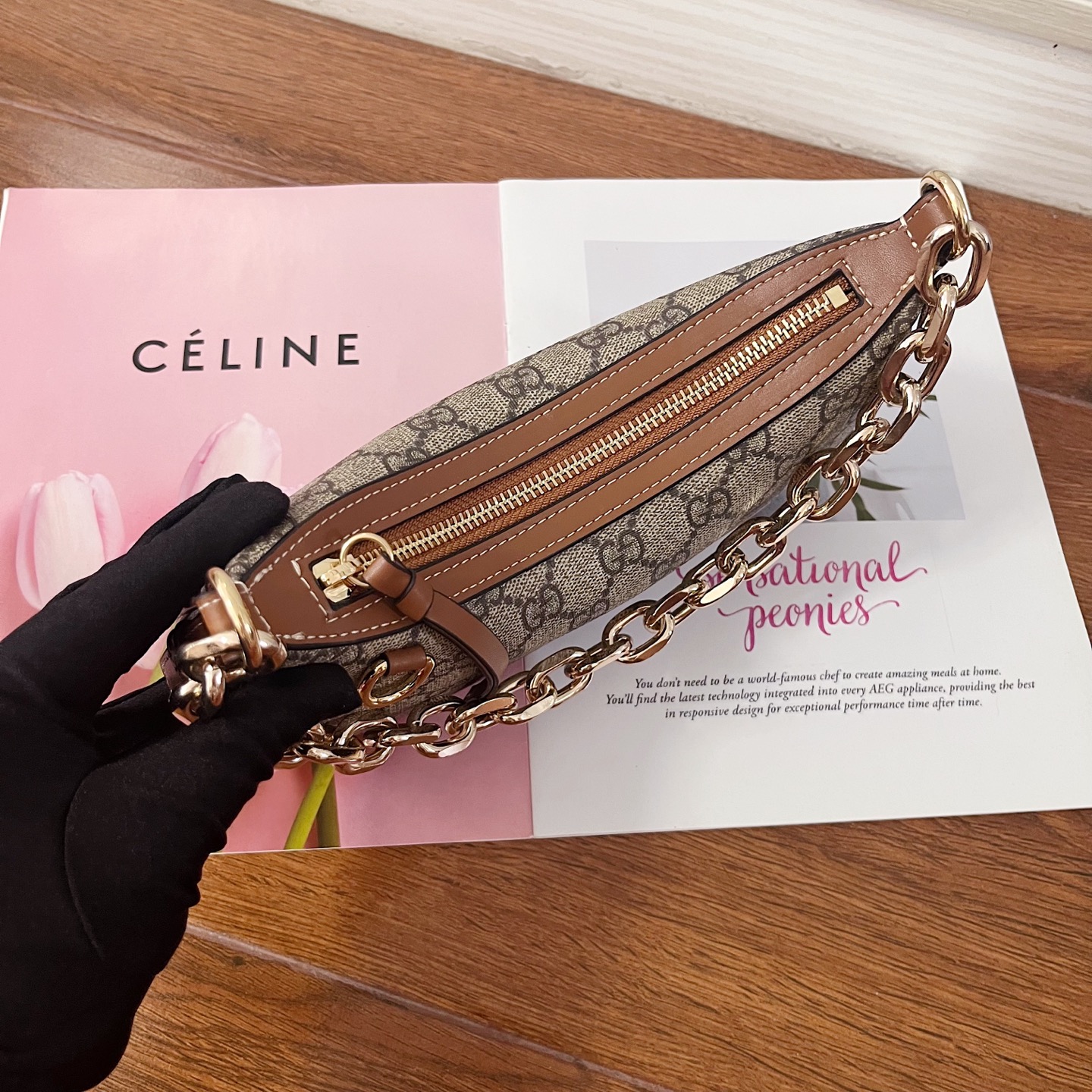 Gブランド GG Emblem ショルダーバッグ - 優雅なデザインと高品質