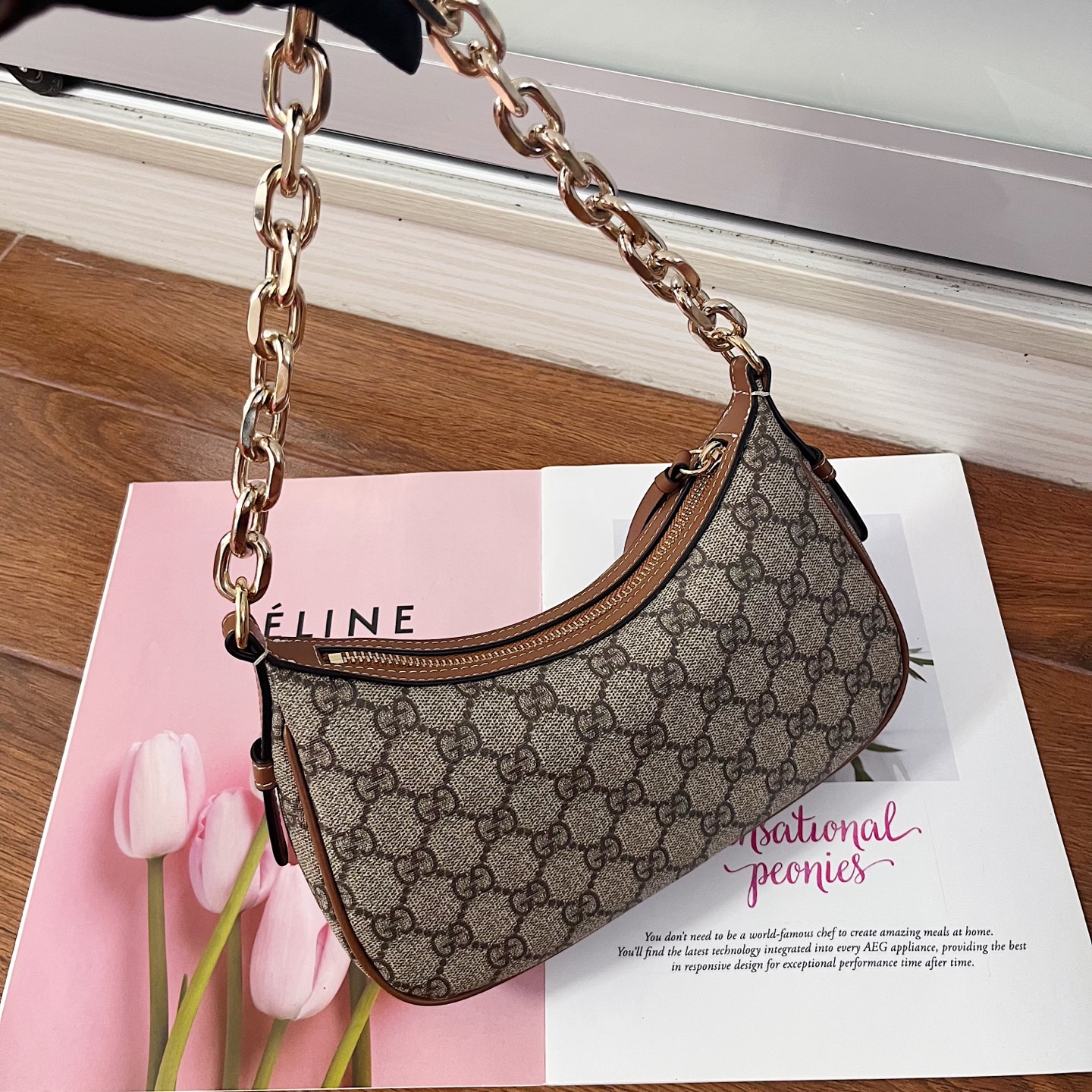 Gブランド GG Emblem ショルダーバッグ - 優雅なデザインと高品質