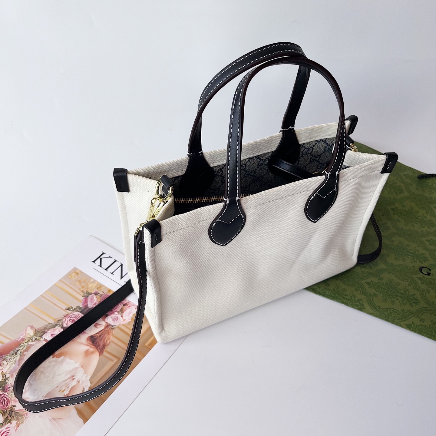 GUCCI古驰 トート帆布バッグ小号 大容量 手提げ・ショルダー兼用