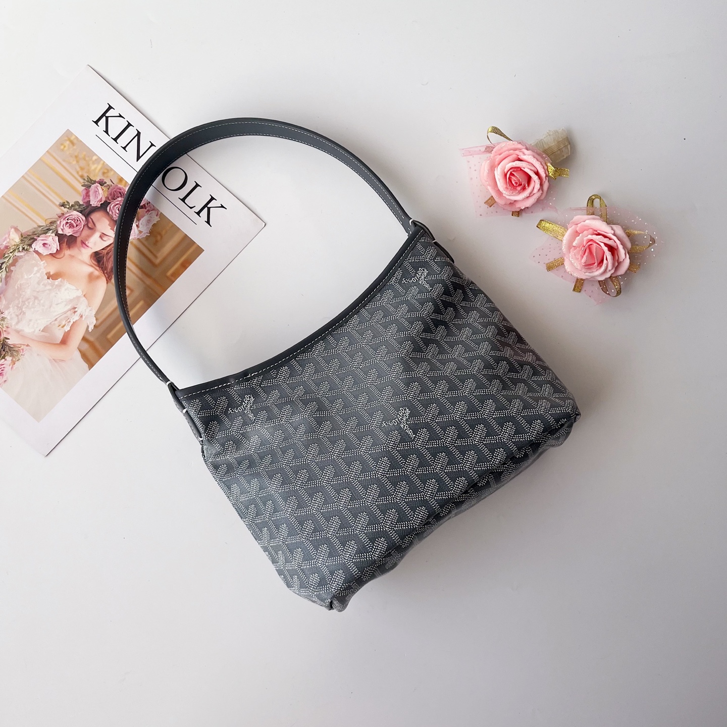 ❤️❤️❤️ 小号Goyard mini hobo 流浪包腋下包，灵感来自波西米亚流浪的生活哲学，两大王