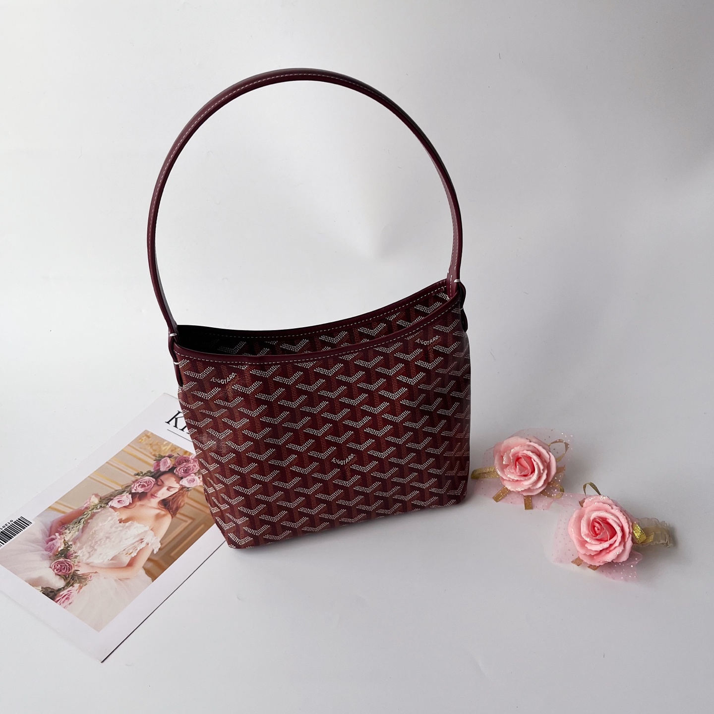 ❤️❤️❤️ 小号Goyard mini hobo 流浪包腋下包，灵感来自波西米亚流浪的生活哲学，两大王