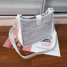 ❤️❤️❤️年度心动选手Goyard Musette斜挎包,戈雅2026的这只新包,真的越看越上头简约的 ❤️❤️❤️年度心动选手Goyard Musette斜挎包,戈雅2026的这只新包,真的越看越上头简约的