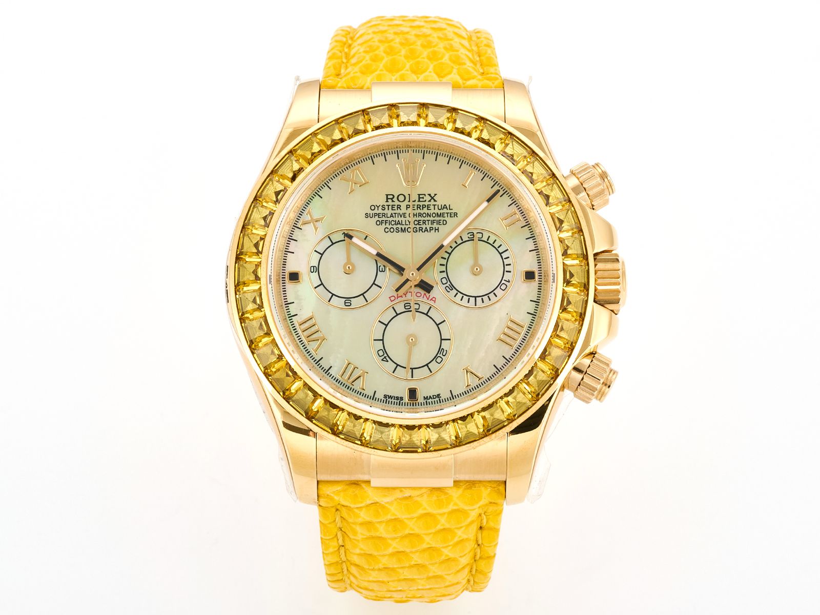 NO:881986,Produced by RXF, gold case 2600 diamond case 4130600 RXF Factory Rolex BeachDaytona R74 Daytona series 'hidden model' 116519in four beauties. Built-in 4801 movement/4130 movement optional!  !  !  Same watch diameter for men and women Size 40nm Roman scale mother-of-pearl dial The latest upgrade of ROLEX Daytona, using 904L steel case, durable and high-end gloss. Equipped with 4801 high-end movement, accurate and stable running time. Core highlights: Colored gem ring is hand-set with colored gemstones, shining brightly. Mother-of-pearl dial with natural mother-of-pearl dial (pink/ice blue/light green and other colors available), with dreamy and soft luster  Comfortable cowhide leather strap imported from Italy, skin-friendly and breathable, comfortable to wear. Classic three-eye timing design, exquisite workmanship, eye-catching appearance, high cost performance. Suitable for daily fashion matching, gift giving or live broadcast appearance. Luxurious and exquisite recommended men's multi-functional mechanical watch. For the best luxury recommendation for gift giving, please look for the exclusive quality of RXF factory, rolex, cowhide19860909RXF 出品 金壳 2600 钻壳 4130600 RXF Factory 劳力士 BeachDaytona R74 迪通拿系列 “隐藏款”116519in四大美人.内置4801机芯/4130机芯可选！！！男女同款表径 尺寸 40nm 罗马刻度 贝母盘面 ROLEX迪通拿最新升级款,采用904L钢表壳,坚固耐用,光泽高级.搭载4801高配机芯,走时精准稳定. 核心亮点 彩宝圈口手工满镶彩色宝石,璀璨闪耀 贝母表盘天然珍珠母贝盘面（粉色/冰蓝/浅绿等多色可选）,光泽梦幻柔美 舒适牛皮表带意大利进口牛皮,亲肤透气,佩戴舒适 经典三眼计时设计,做工精致,外观亮眼,性价比高.适合日常时尚搭配、送礼或直播出镜奢华精致推荐男士多功能机械腕表 送礼最佳奢华推荐请认准RXF厂独家品质,,rolex,cowhide,Watch