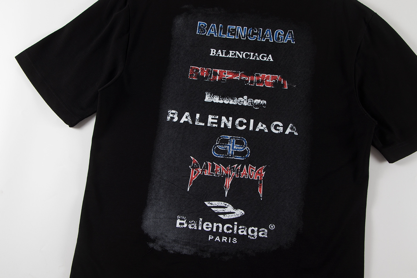 Balenciaga/巴黎世家 26ss 多字母圆领短袖 黑白