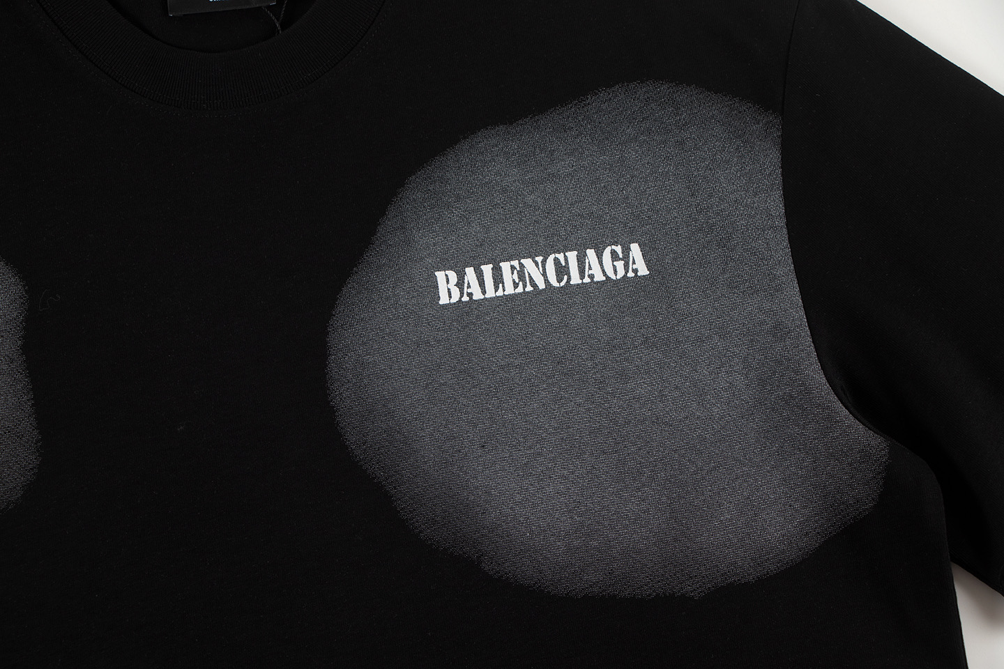 Balenciaga/巴黎世家 26ss 多字母圆领短袖 黑白