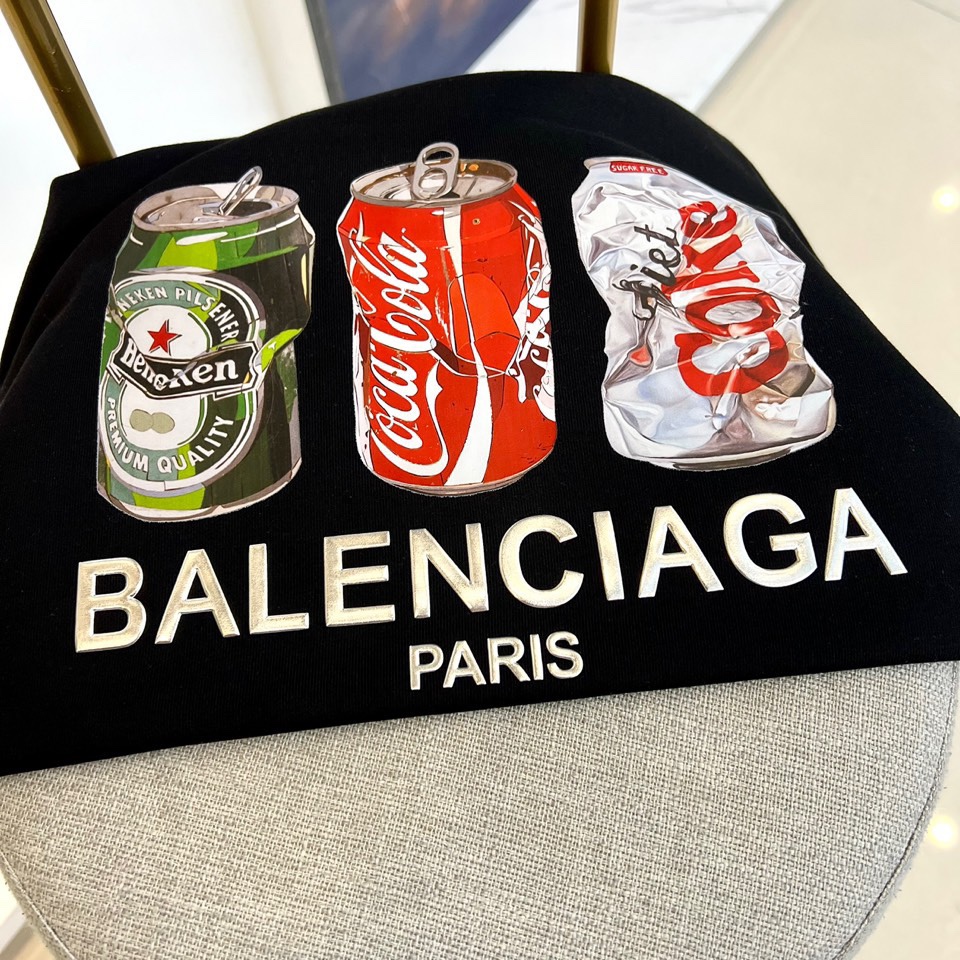 Balenciaga巴黎世家2024AW秋冬新品廓形圆领套头卫衣！选用客供定织定染380g高克重水洗毛圈