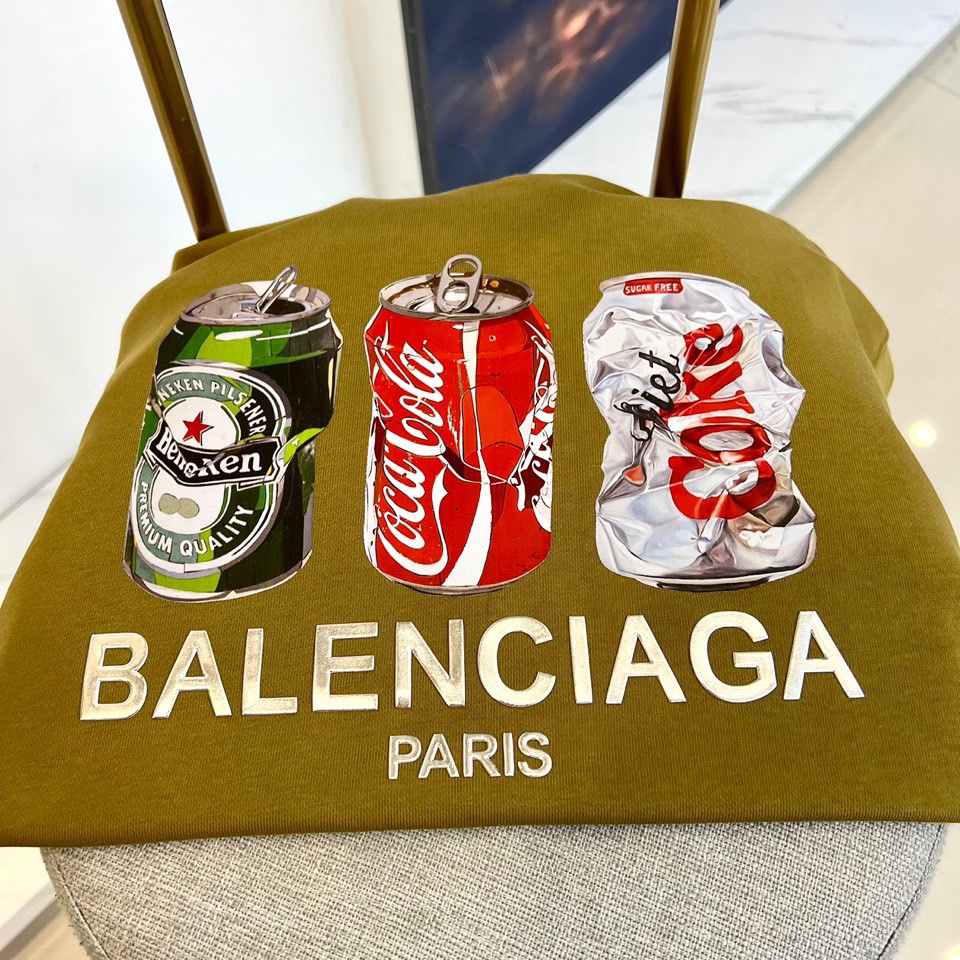 Balenciaga巴黎世家2024AW秋冬新品廓形圆领套头卫衣！选用客供定织定染380g高克重水洗毛圈