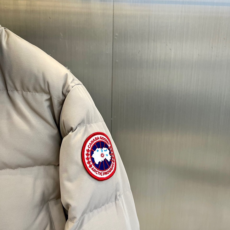 CANADAGOOSE/加拿大鹅woolford男士短款夹克外套羽绒服Canadagoose加拿大鹅Wo