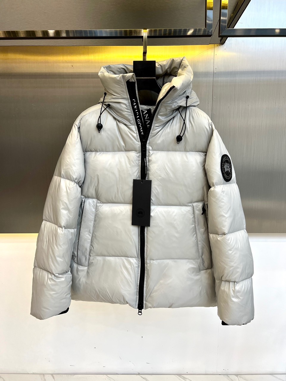 CanadaGoose/加拿大鹅24FW新款Crofton防寒保暖连帽泡芙羽绒服Crofton系列的新款