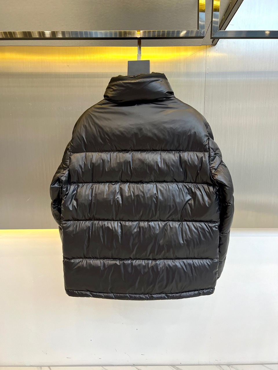 Moncler/蒙口鹅绒24秋冬新品Skarstind轻盈保暖外套时尚条纹字母男士羽绒服Skarstin