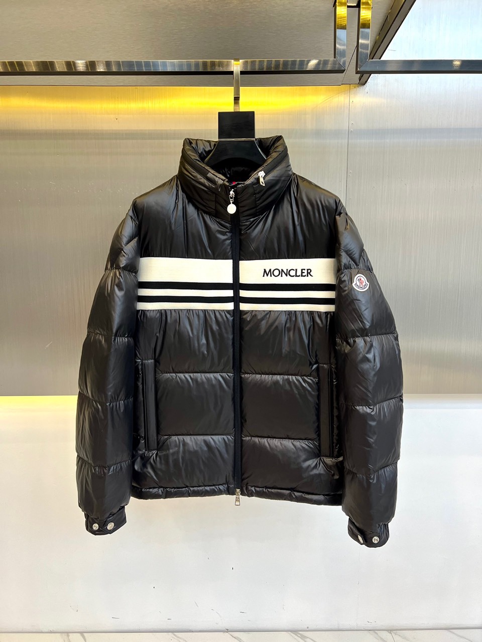 Moncler/蒙口鹅绒24秋冬新品Skarstind轻盈保暖外套时尚条纹字母男士羽绒服Skarstin