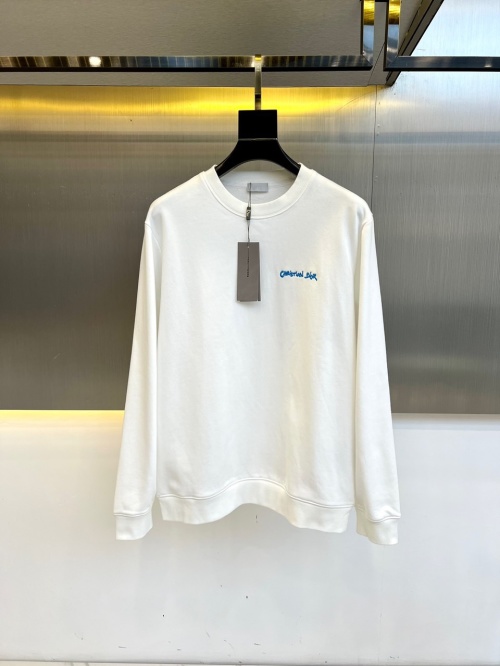 Dior 2025 Fall/Winter White Cotton Crewneck Sweatshirt for Men and Women 1 Dior 2025 Fall/Winter White Cotton Crewneck Sweatshirt for Men and Women