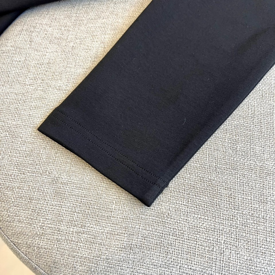 Gucci 2025 Spring Long-Sleeved T-Shirt Collection: Soft, Stylish, and Sophisticated Dual-Fabric Designs - 图片 5