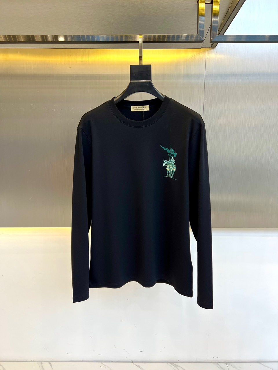 “Burbapoli Long-Sleeved T-Shirts 2025 Collection: Sophisticated High-Quality Cotton Fashion” - 图片 1