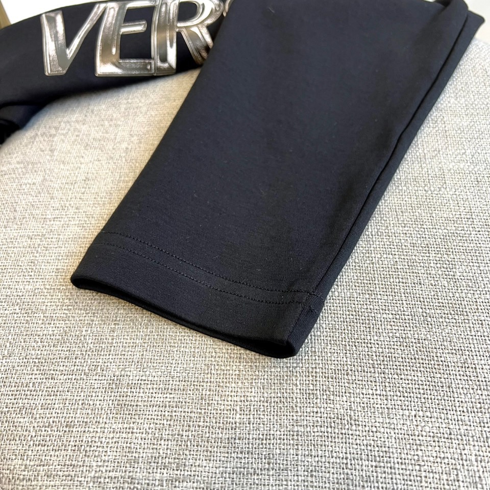 “Vers Van Sage Early Spring 2025 Long-Sleeved T-Shirts: High-Quality Cotton Fabrics for Stylish and Comfortable Wear” - 图片 5