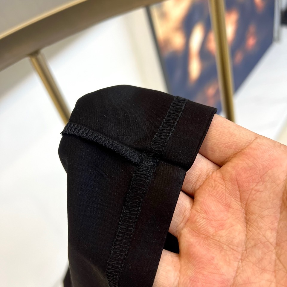 
Brunello Cucinelli/ 布鲁内洛 •库奇内利、2025春夏新款BC标志性圆领内搭短袖T