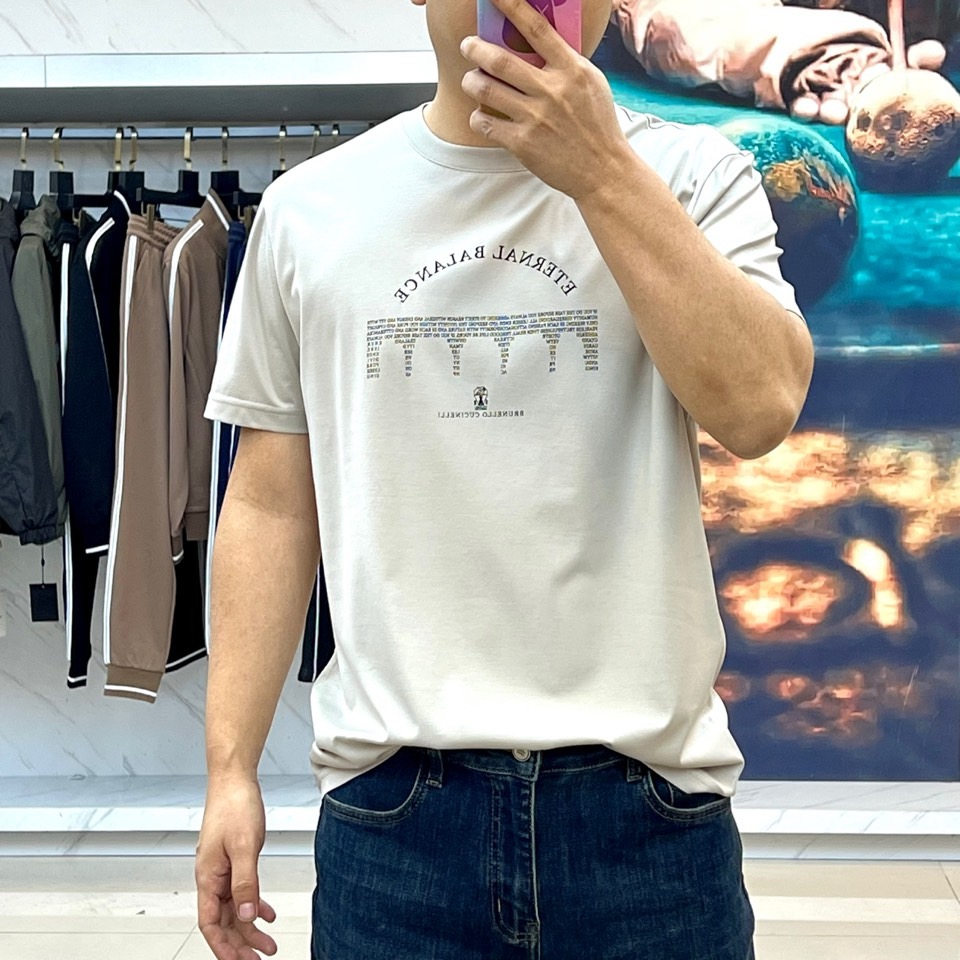 
Brunello Cucinelli/ 布鲁内洛 •库奇内利、2025春夏新款BC标志性圆领内搭短袖T