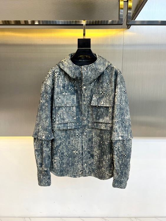 1v、2025早春经典提花撞色拼接满印logo连帽防撕裂冲锋衣夹克外套(袖子可拆卸)涤纶防撕裂塔夫绸夹