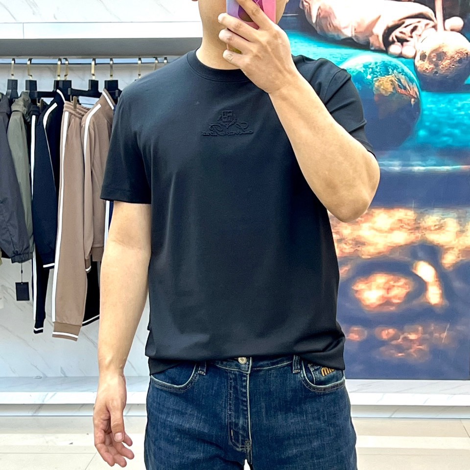 
Loro Piana-LP老钱风易穿搭系列2025春装新品，对于面料 与版型 细节有极高要求的选这款.