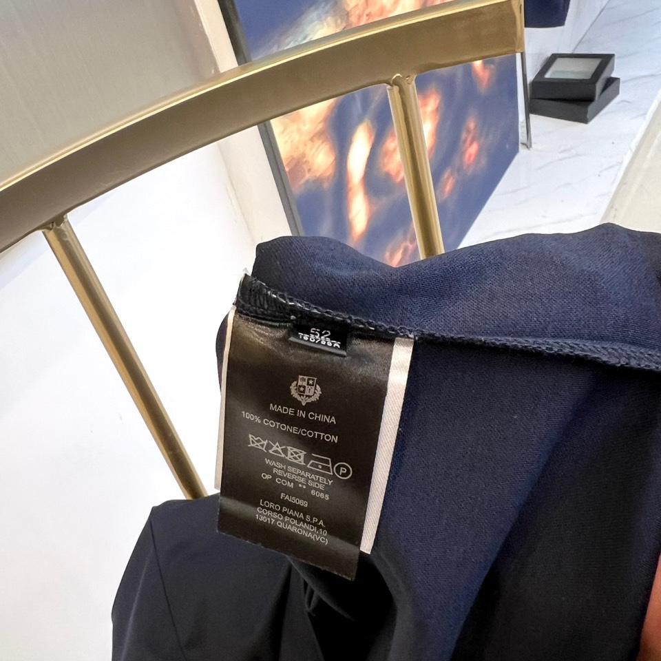 
Loro Piana-LP老钱风易穿搭系列2025春装新品，对于面料 与版型 细节有极高要求的选这款.