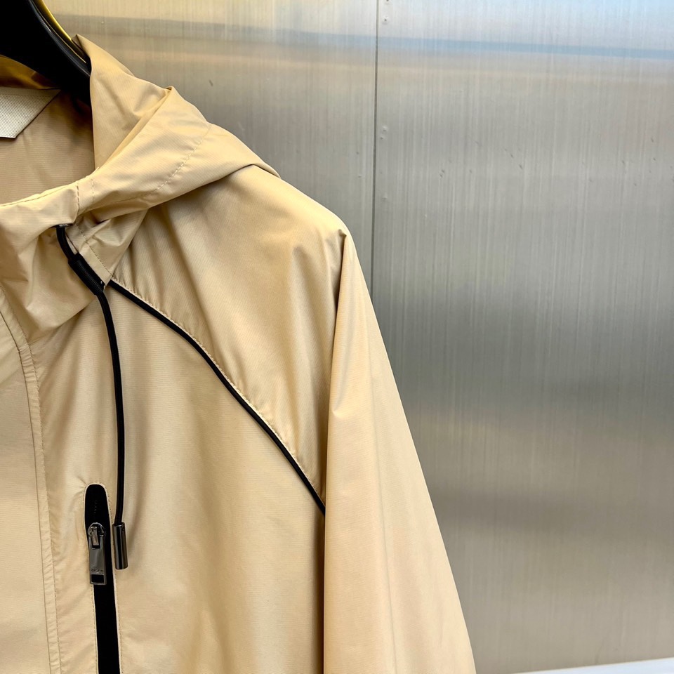 
Ermenegildo zegna/杰尼亚、2025春夏男士夹克外套春装商务休闲男士夹克风衣外套。经典