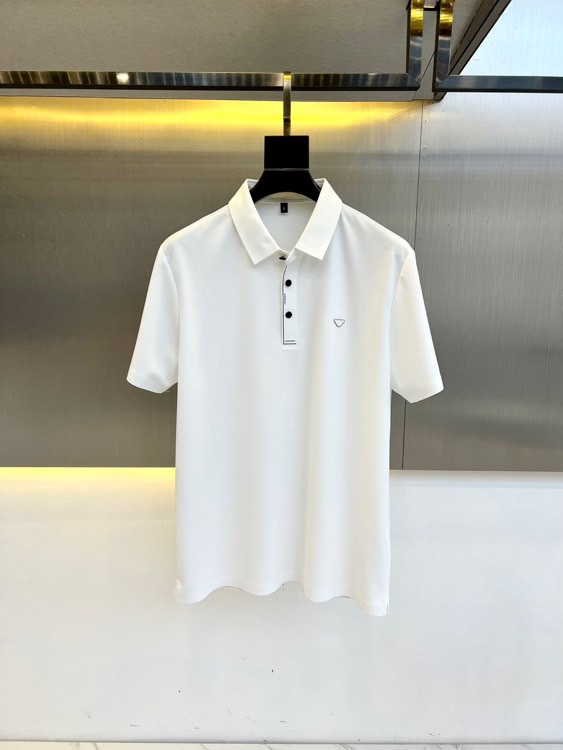 NO:124567,ARM Armani, 2025 spring and summer new products are on sale!  Men's summer business casual lapel polo short-sleeved T-shirt, this style is top-grade ice silk cotton fabric, breathable and comfortable design elements are very beautiful, and the details in each part are quite exquisite and vulgar. The upper body is atmospheric and simple and not vulgar. Fashionable and versatile item!  M-4XL (model 173, 143 catties upper body L size), Armani, T-shirt, tees, t-shirt, alexander wang19860909ARM阿玛尼、2025春夏新品发售！男士夏季商务休闲翻领polo短袖T恤,此款为顶级冰丝棉面料,透气舒适设计元素非常好看,每一处的细节都是相当的精致跟不俗,上身大气简约又不俗气.时尚百搭单品！M-4XL（模特173,143斤上身L码）,,armani,T-shirt,tees，t-shirt,alexander wang,Men's clothing