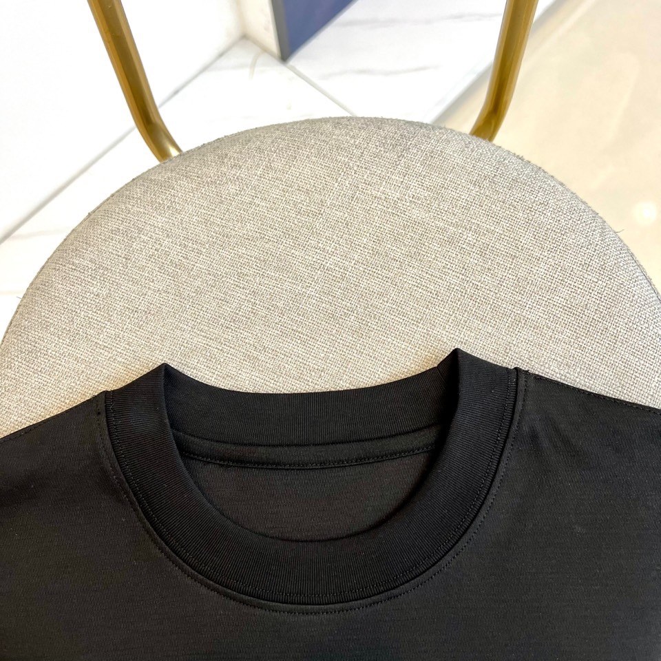 New 2025 Singles Collection: Fashionable, Fast-Dry T-Shirts with Luxurious Comfort - 图片 4