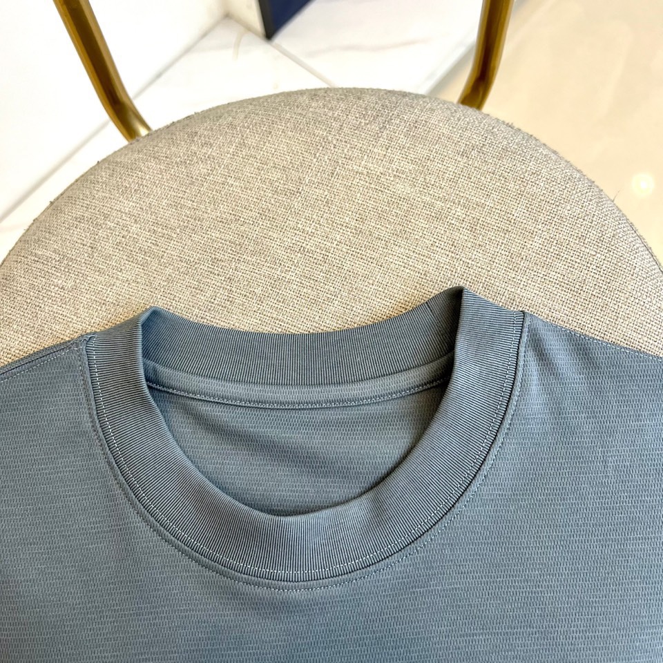 “2025 Spring & Summer Singles: Fast-Dry, Fashionable T-Shirt Series with Luxurious Cotton Quality” - 图片 4