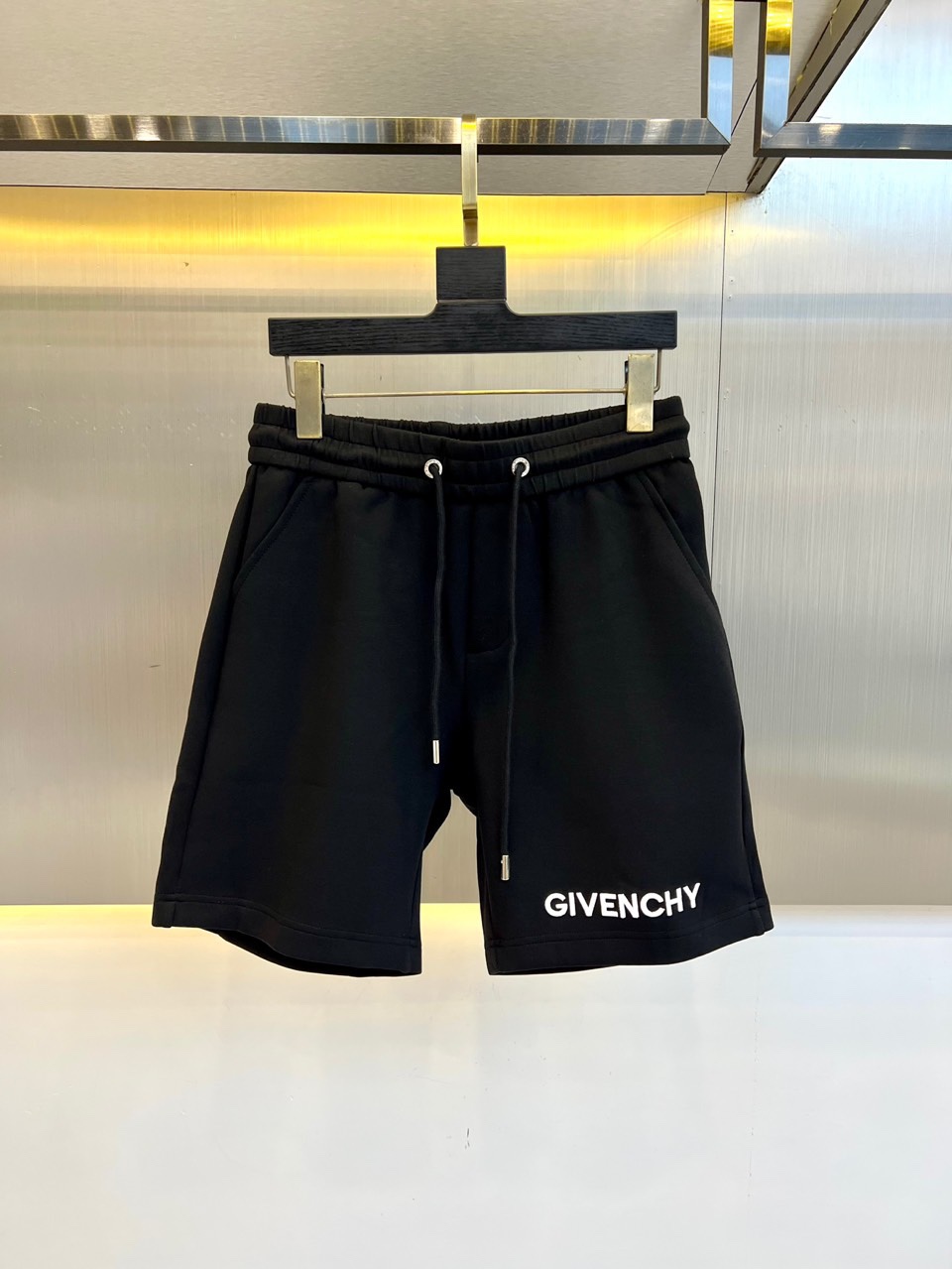 High-End Cotton Summer Shorts: GVC Sanshi 2025 Collection, Quality Fashion Item - 图片 1